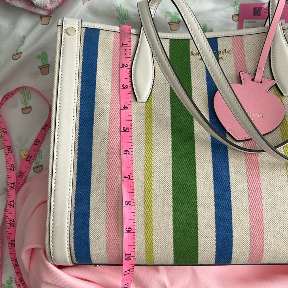 KATE SPADE LARGE HANDBAG PURSE MSRP $228.00 NWT - Picture 4 of 14